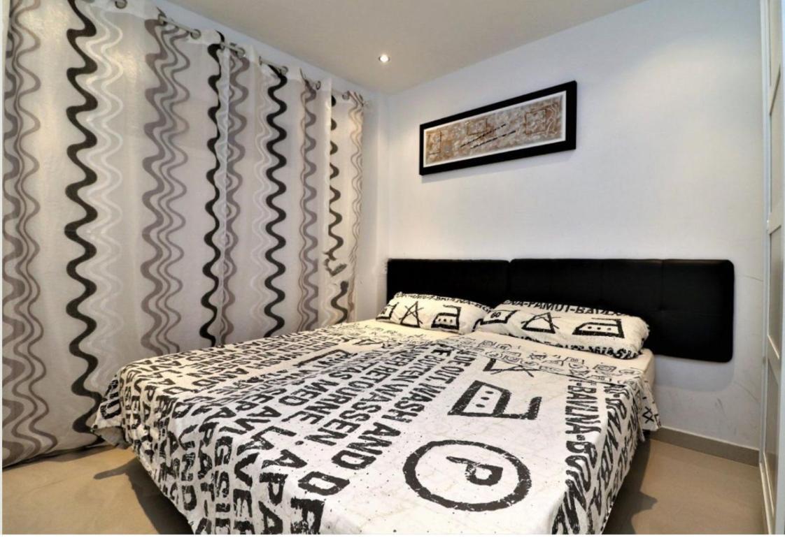 Levante Beachfront Luxury Apartment Benidorm Zewnętrze zdjęcie